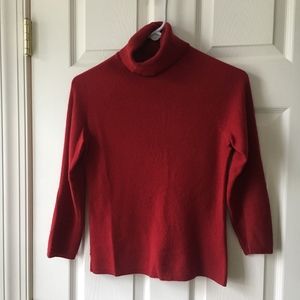 Red Magaschoni 100% cashmere turtleneck sweater XS